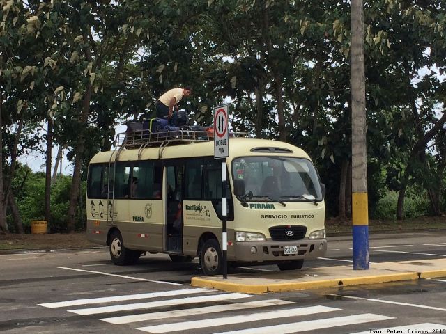 Peru2015_077airport_pickup